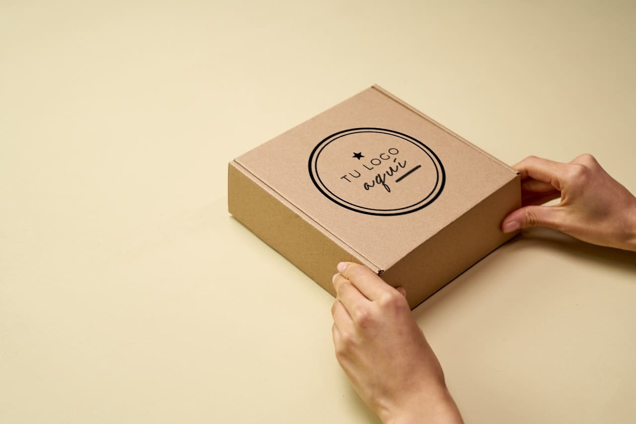 Elige las mejores cajas cartón personalizadas para tu negocio - Comercial S.L.