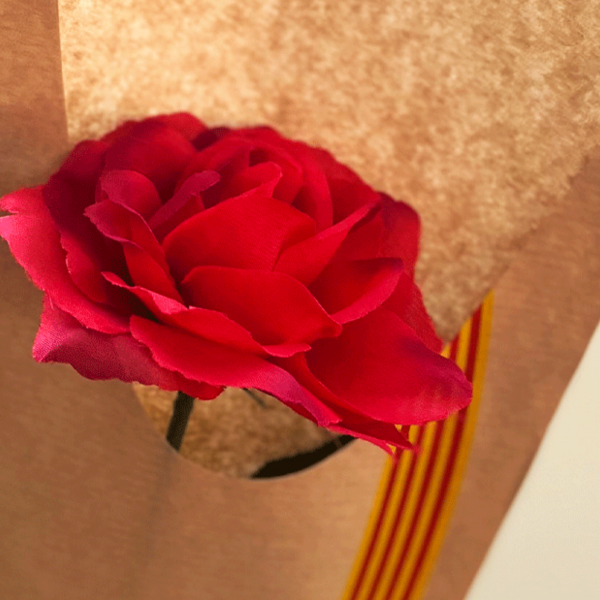 Celebra Sant Jordi con los productos de La Bolsera