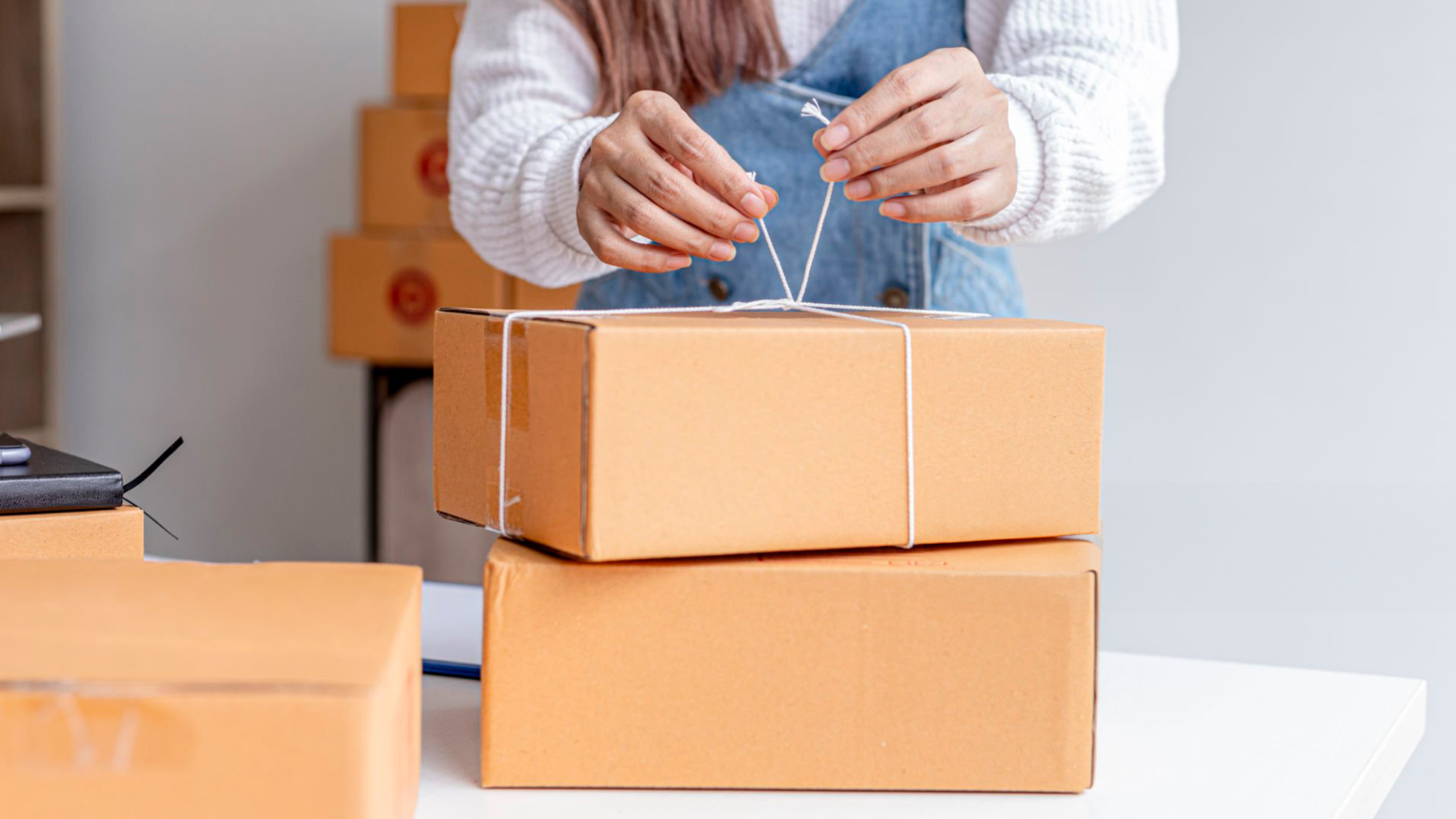 Cajas para ecommerce: tipos, precios y cómo elegir la ideal – La Bolsera