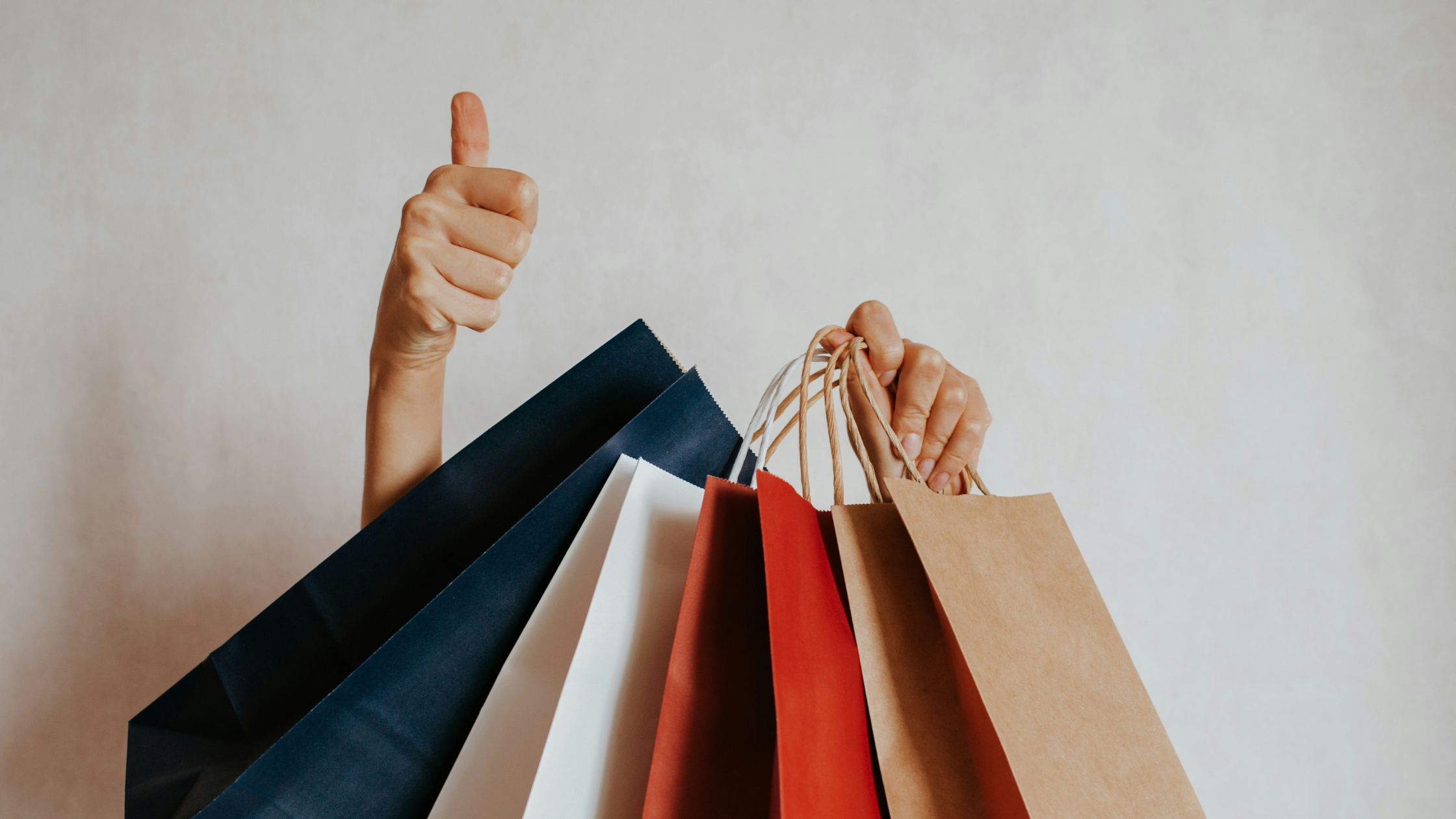 Las bolsas más resistentes para tiendas y comercios: guía de compra – La Bolsera